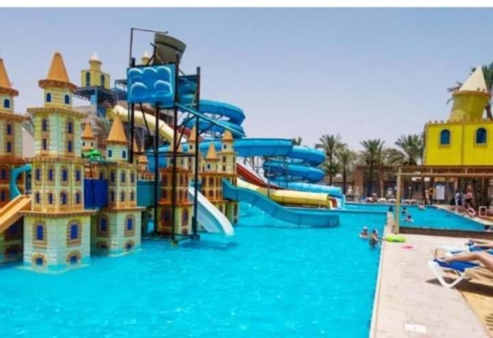 Mirage Bay Resort & Aqua Park Apartment Hurghada Exteriér fotografie